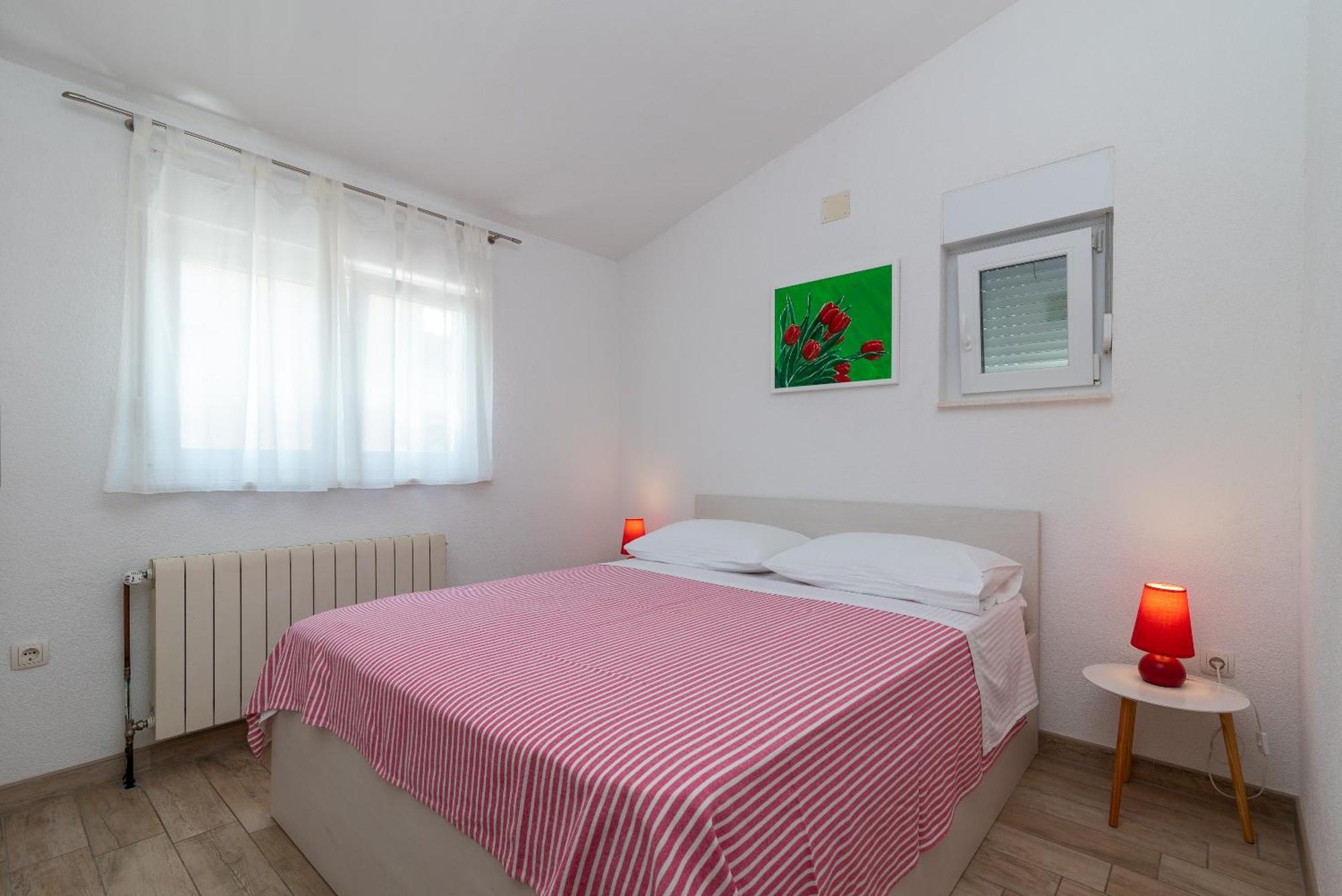 Apartments Brico - Heated Pool Trogir Bagian luar foto